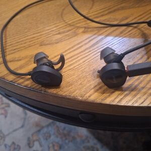 Bose Soundsport Bluetooth Earbud Headphones